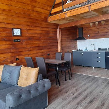 Kera Cottages Kazbegi Екстериор снимка