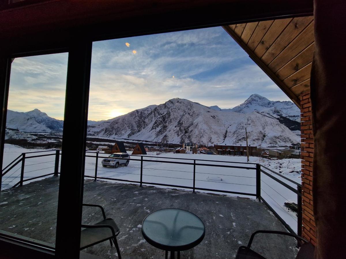 Kera Cottages Kazbegi Стая снимка